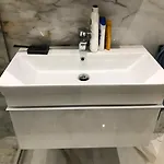 3hs
